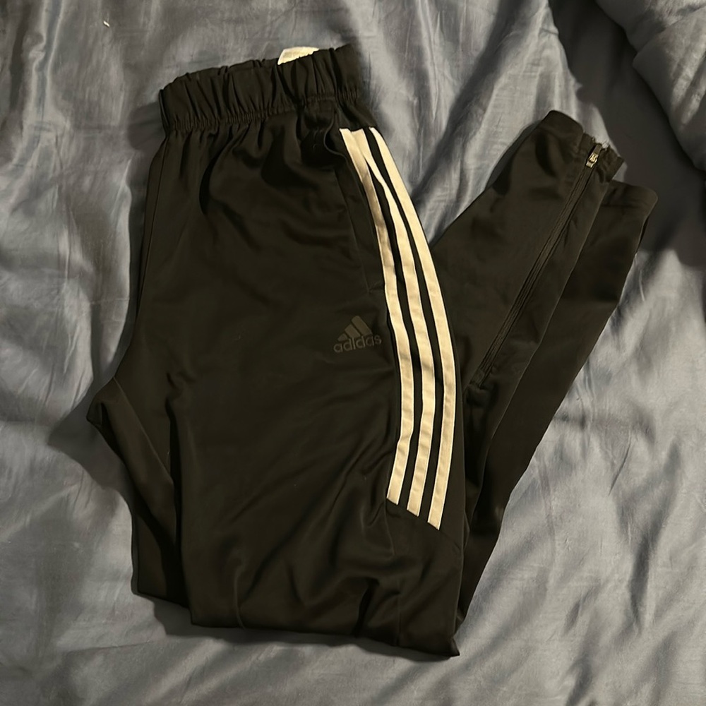 Adidas joggers